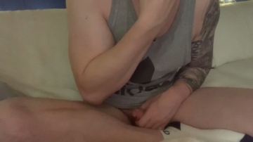 young_slut  14-12-2021